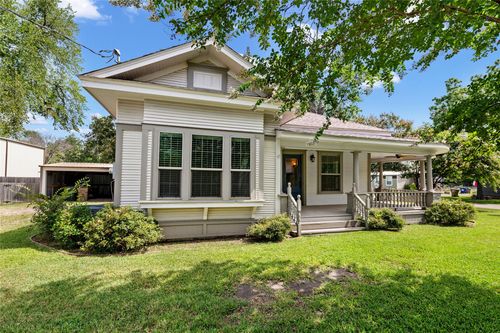 269 E Holley St, Alba, TX, 75410-2702 | Card Image