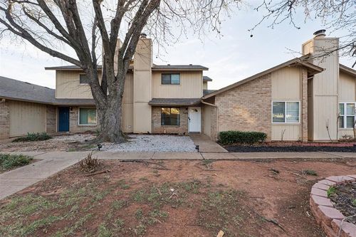 9605 Hefner Village Blvd, Oklahoma City, OK, 73162-7765 | Card Image