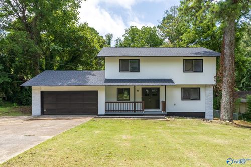 3627 Greenbriar Dr Nw, Huntsville, AL, 35810-2500 | Card Image