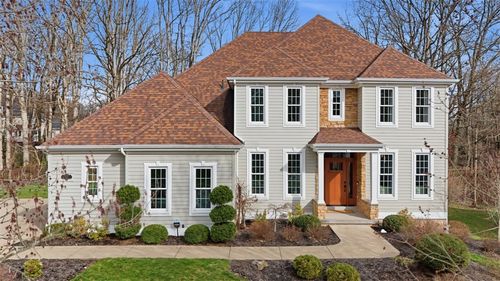 212 Gate Dancer Dr, Cranberry Twp, PA, 16066-2218 | Card Image