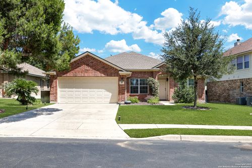 9815 Lockberry Ln, San Antonio, TX, 78251-4736 | Card Image