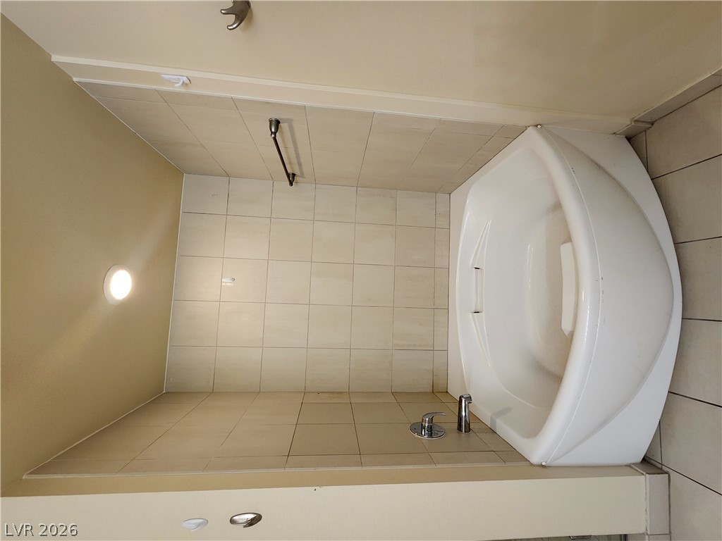 Residential Lease in Las Vegas 4