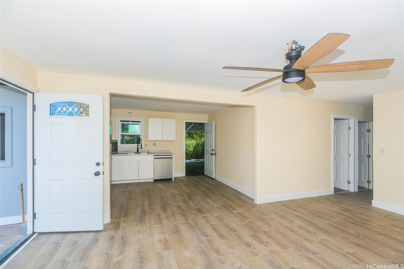 Pilikana Way, Waianae, HI 96792