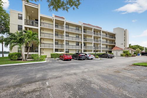 apt-102-118 Lake Emerald Dr, Oakland Park, FL, 33309-6273 | Card Image