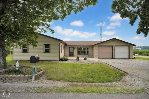 9694 S 25 W, Flat Rock, IN, 47234 | Card Image