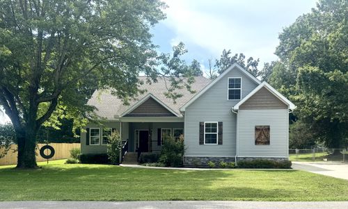 223 Dawn Dr, Mcminnville, TN, 37110-4511 | Card Image