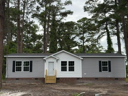 1869 Mission Hills Dr, Wilmington, NC, 28405-7701 | Card Image