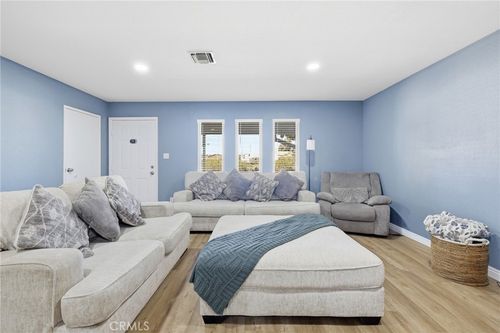 1032 S Farragut Avenue, Ridgecrest, CA, 93555 | Card Image