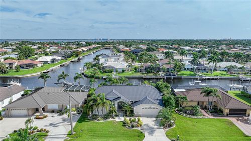 822 Via Formia, PUNTA GORDA, FL, 33950-5876 | Card Image