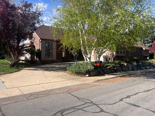 1773 Meadow Creek Ln, Ogden, UT, 84403-4468 | Card Image