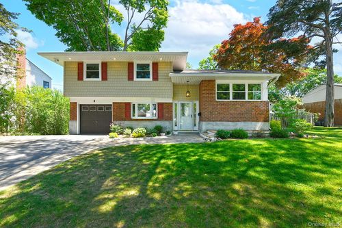 7 Rensselaer Dr, Commack, NY, 11725-4508 | Card Image