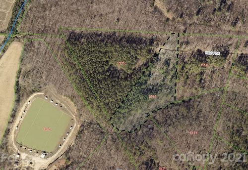 23-221 Pilot Ridge Rd, Nebo, NC, 28761-0084 | Card Image