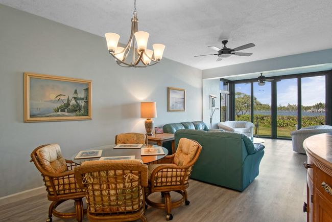 APT-6 - 6082 Se Landing Way, Condo with 2 bedrooms, 2 bathrooms and null parking in Stuart FL | Image 12
