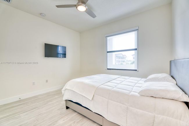 APT-23 - 7831 Nw 104 Th Ave, Condo with 2 bedrooms, 3 bathrooms and null parking in Doral FL | Image 14