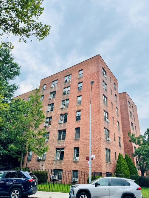 3e-150-29 72nd, New York, NY, 11367 | Card Image