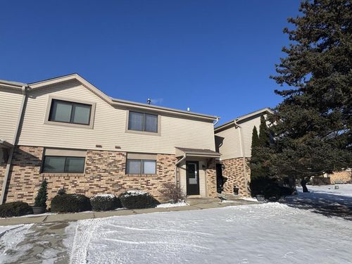 5-5742 Cambridge Circle, Mount Pleasant, WI, 53406 | Card Image