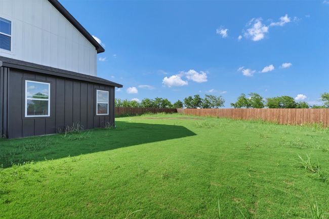 View of yard | Image 37