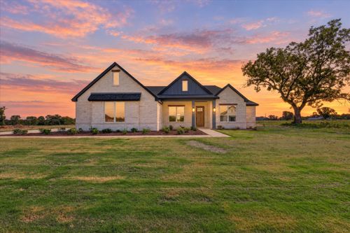 124 Cattleman Dr, Poolville, TX, 76487-4307 | Card Image