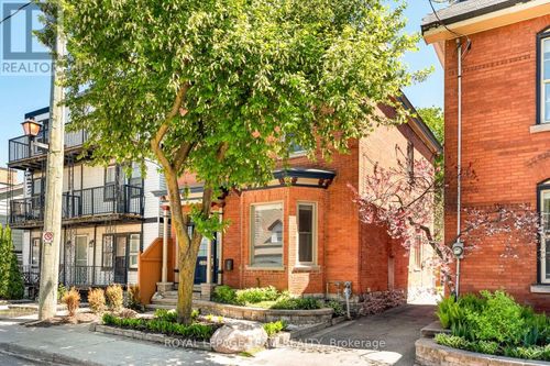150 Guigues Avenue, Ottawa, ON, K1N5H9 | Card Image