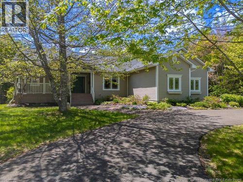 49 Starling Cres, Hanwell, NB, E3E2P8 | Card Image