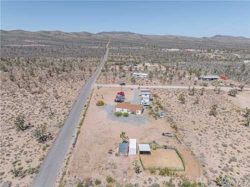 26012 N Hummingbird Ln, Meadview, AZ, 86444-1756 | Card Image