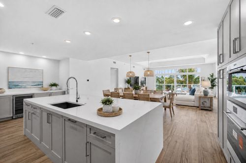 1-302-176 Lake Dr, Palm Beach Shores, FL, 33404-5788 | Card Image