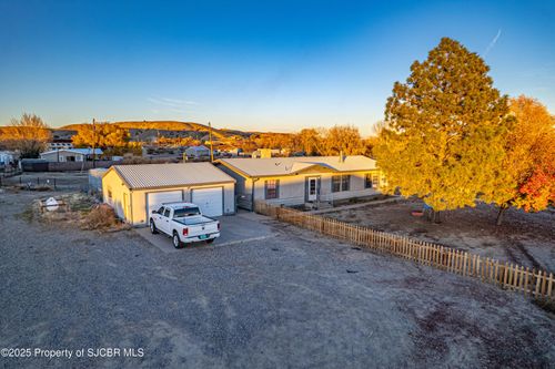 4 Road 3125, Aztec, NM, 87410-9557 | Card Image