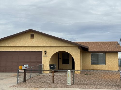 3698 N Roosevelt St, Kingman, AZ, 86409-3255 | Card Image