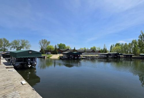 5882 Lakeshore Ln Nw, Cass Lake, MN, 56633-3138 | Card Image