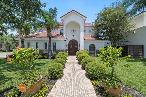 3221 Salvador Ave, Edinburg, TX, 78539-1003 | Card Image