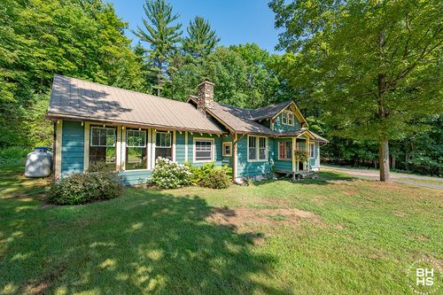 5377 Nys Route 86, Wilmington, NY, 12997-2003 | Card Image