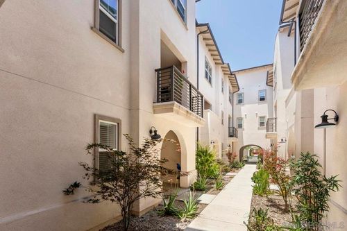 unit-90-5321 Calle Rockfish, San Diego, CA, 92154-6385 | Card Image