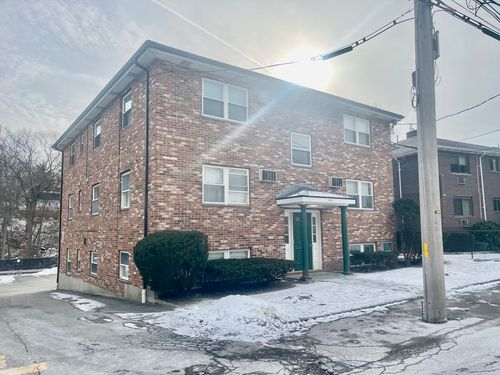 1-304 College Farm Rd, Waltham, MA, 02451 | Card Image