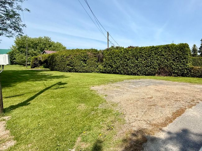 1366 Lake Shore Rd, House other with 1 bedrooms, 1 bathrooms and null parking in Chazy NY | Image 16