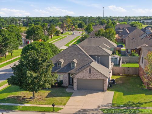14916 88th St, Owasso, OK, 74055-4800 | Card Image