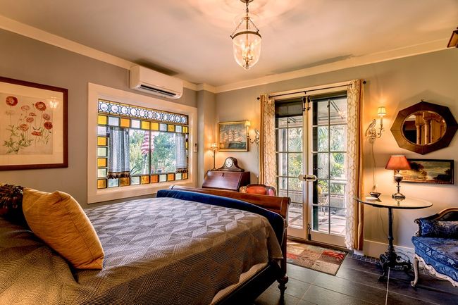 Jungalow bedroom | Image 21