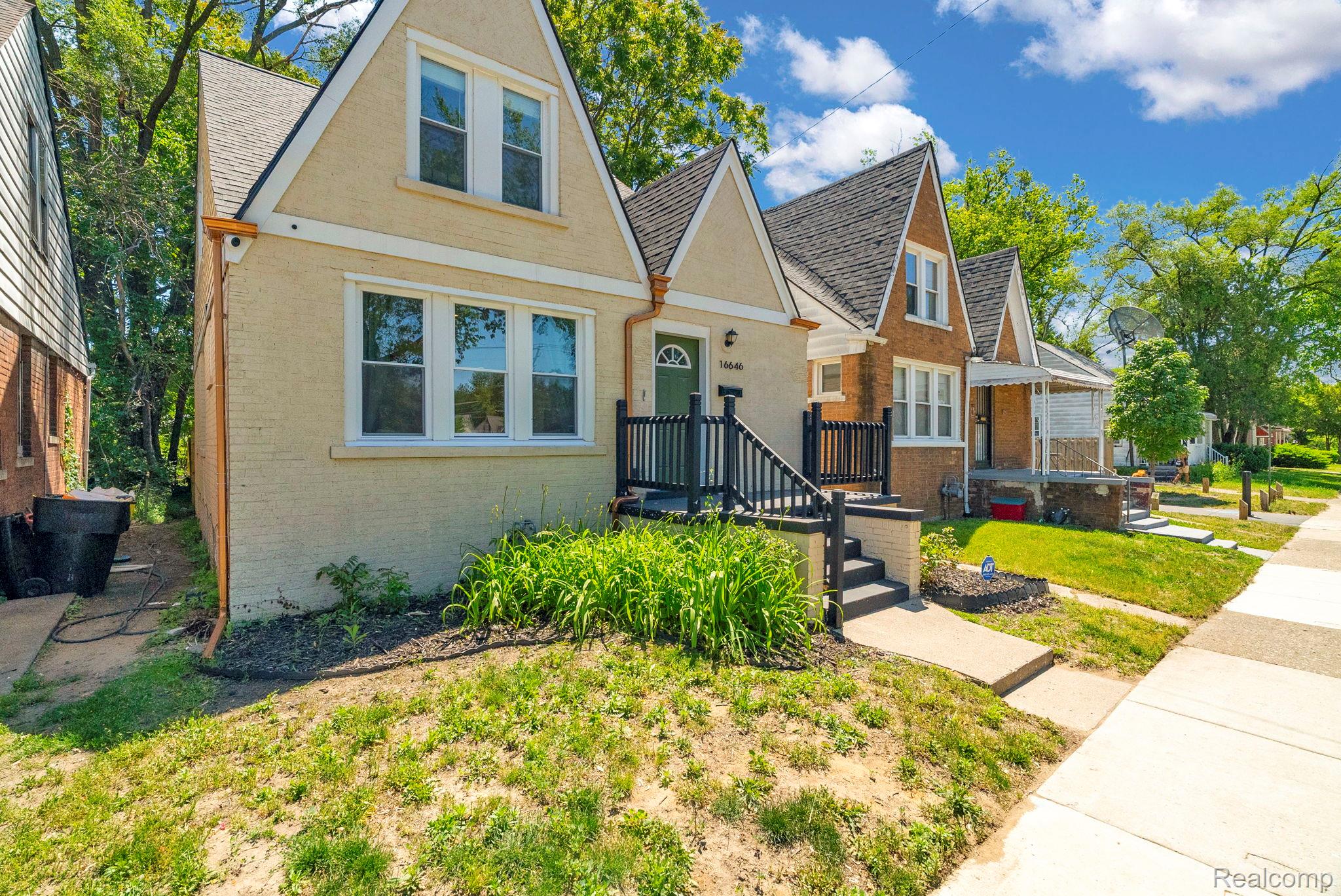 Residential in Detroit 3
