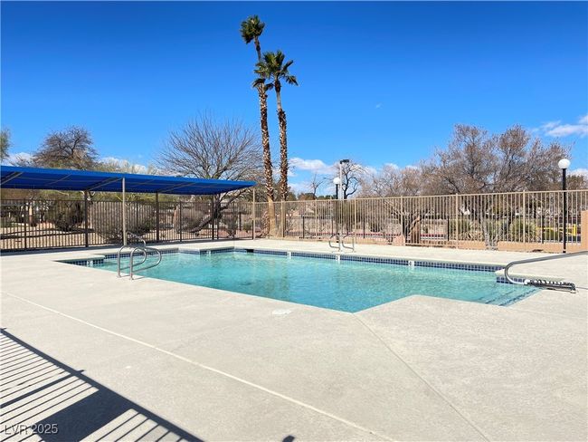 7725 Allano Way, Townhouse with 2 bedrooms, 3 bathrooms and null parking in Las Vegas NV | Image 26