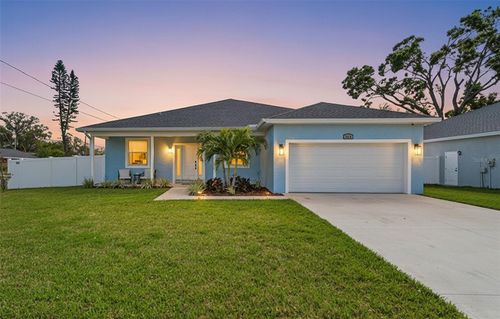5210 94th Ave N, Pinellas Park, FL, 33782-5119 | Card Image