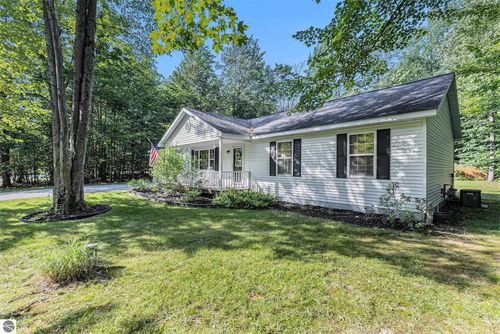 8250 Bent Pine Dr, Lake Ann, MI, 49650-9409 | Card Image
