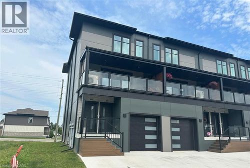 108-361 Quarter Town Line, Tillsonburg, ON, N4G0K2 | Card Image