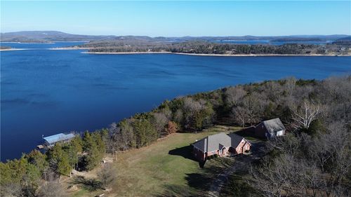 9000 Ventris Rd, Garfield, AR, 72732-9058 | Card Image