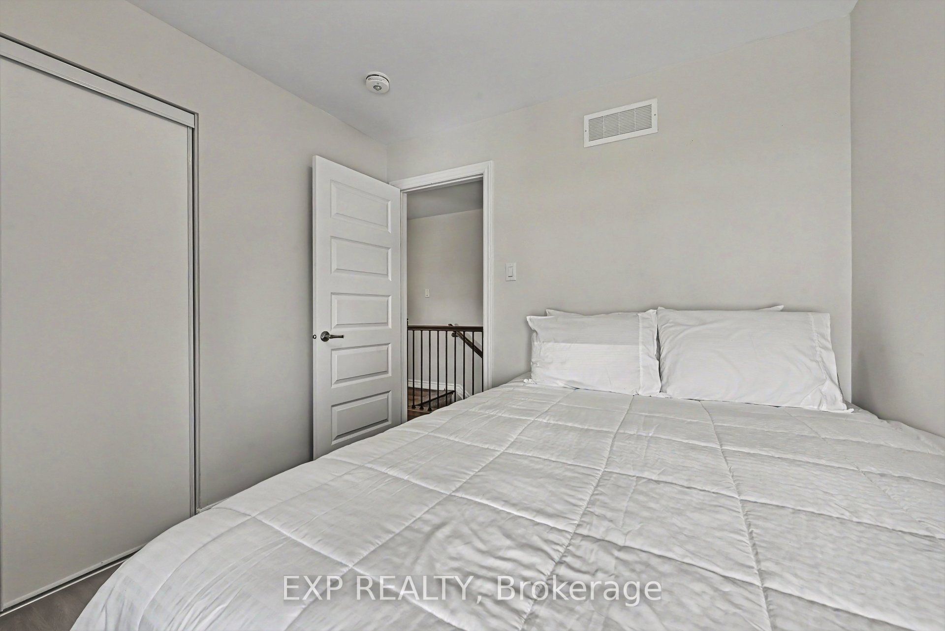 Residential in Manor Park - Cardinal Glen and Area 4