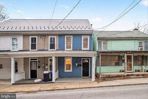 315 E Burd Street Street, SHIPPENSBURG, PA, 17257 | Card Image