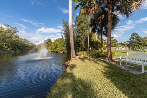 apt-10b-1035 Se 15th St, Fort Lauderdale, FL, 33316-2179 | Card Image