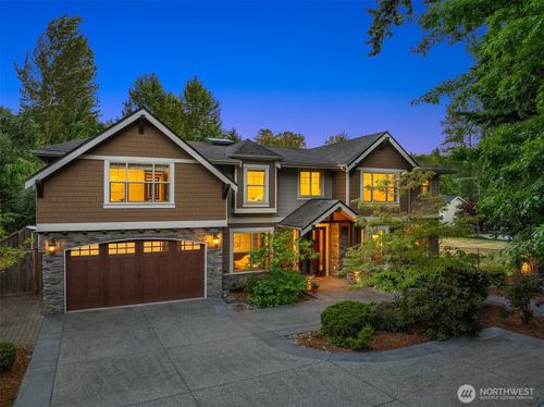 10823 Ne 108th St, Kirkland, WA, 98033-5033 | Card Image