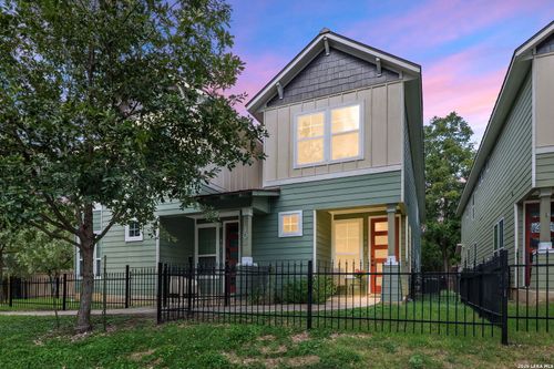 102-103 Claremont Ave, San Antonio, TX, 78209-4808 | Card Image