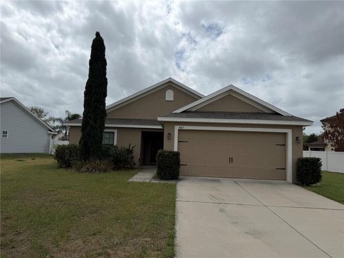 487 Ocho Rios Ave, TAVARES, FL, 32778-5647 | Card Image