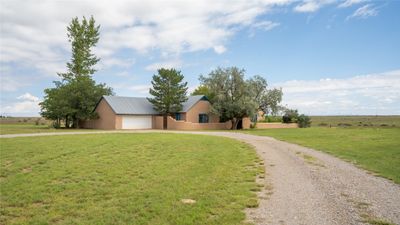 523 Simmons Road, Home with 3 bedrooms, 2 bathrooms and null parking in Stanley NM | Image 3