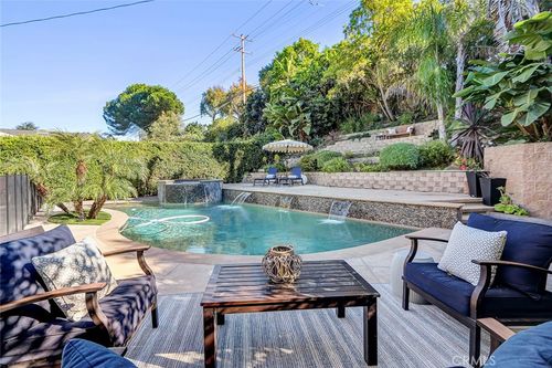 5352 Ironwood St, Rancho Palos Verdes, CA, 90275-1757 | Card Image